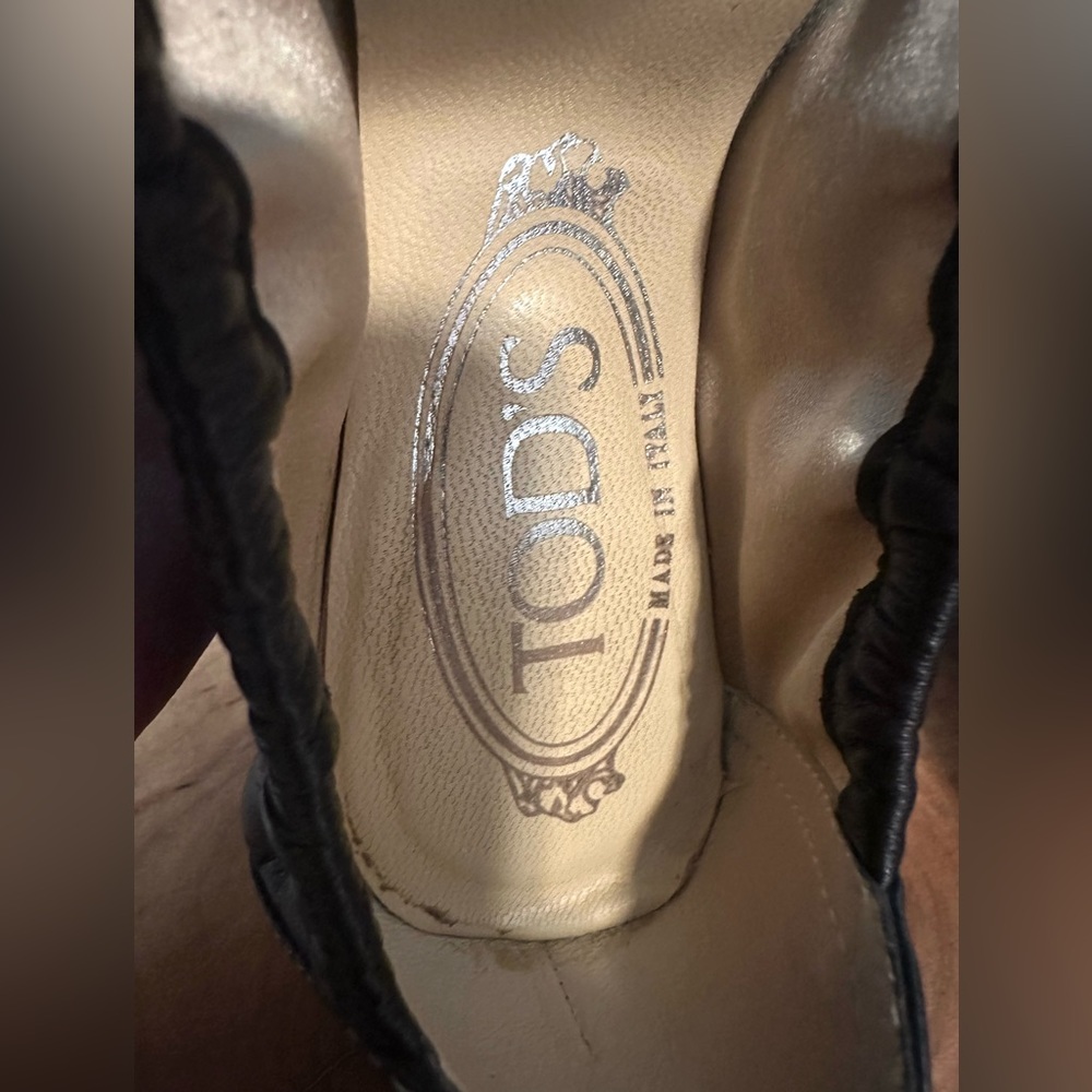 Tod's Black Leather Moccasin Flats with Silver Buckle - Picture 9 of 9
